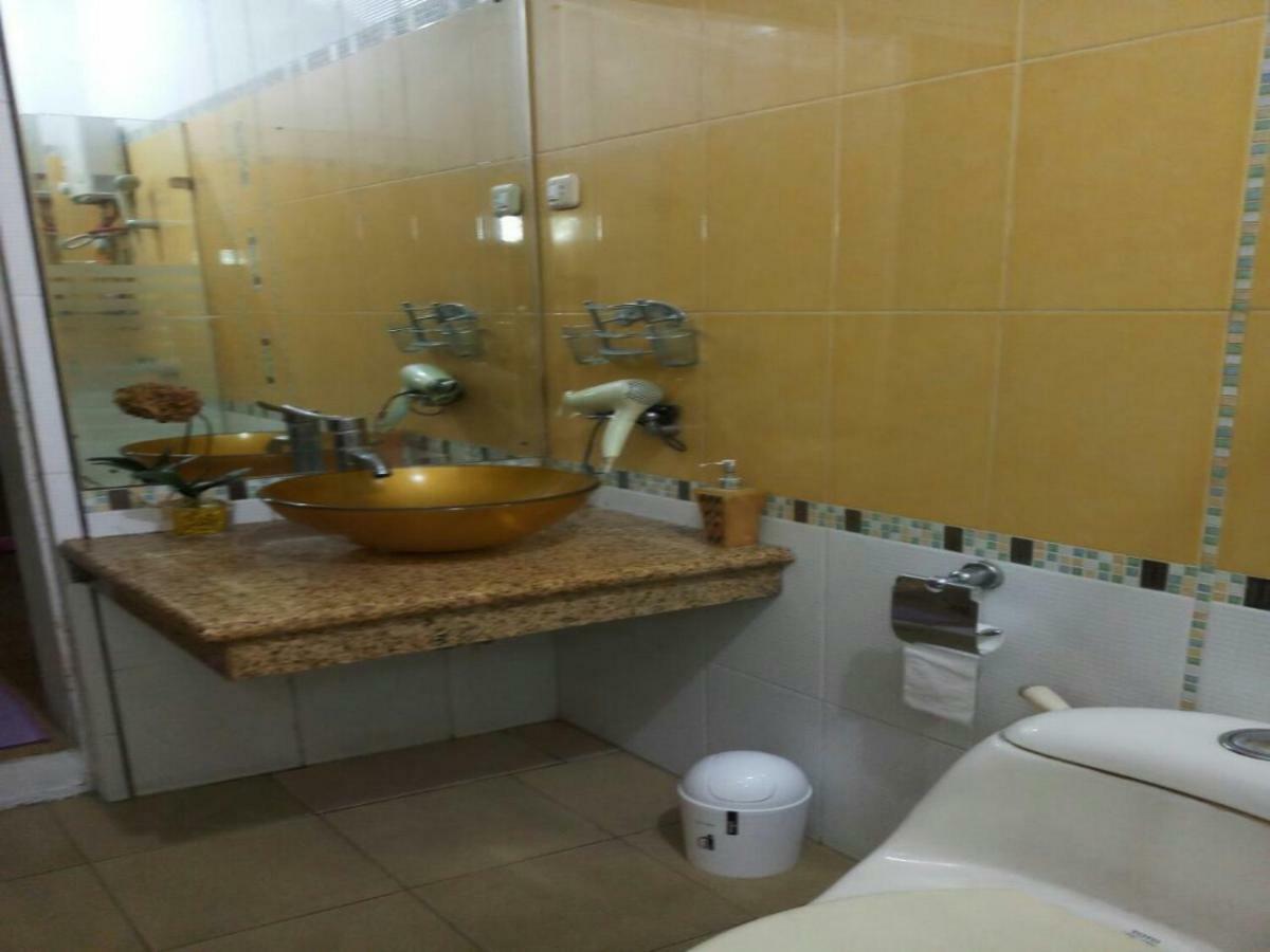 Seventeen Homestay Бандунг Экстерьер фото